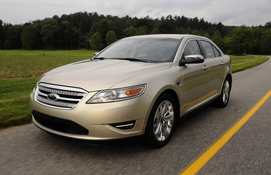  Ford Taurus 2010 года  (фото 127 из 161)